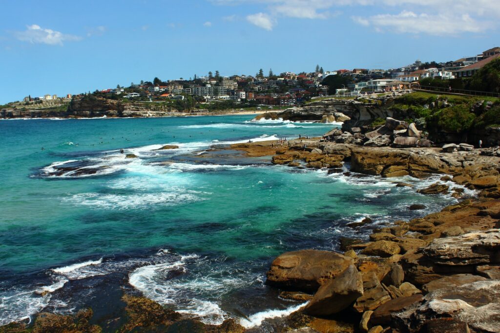 Best Fishing Spots Sydney NSW | LandBasedAnglers.com