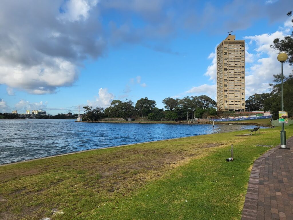 Best Fishing Spots Sydney NSW | LandBasedAnglers.com