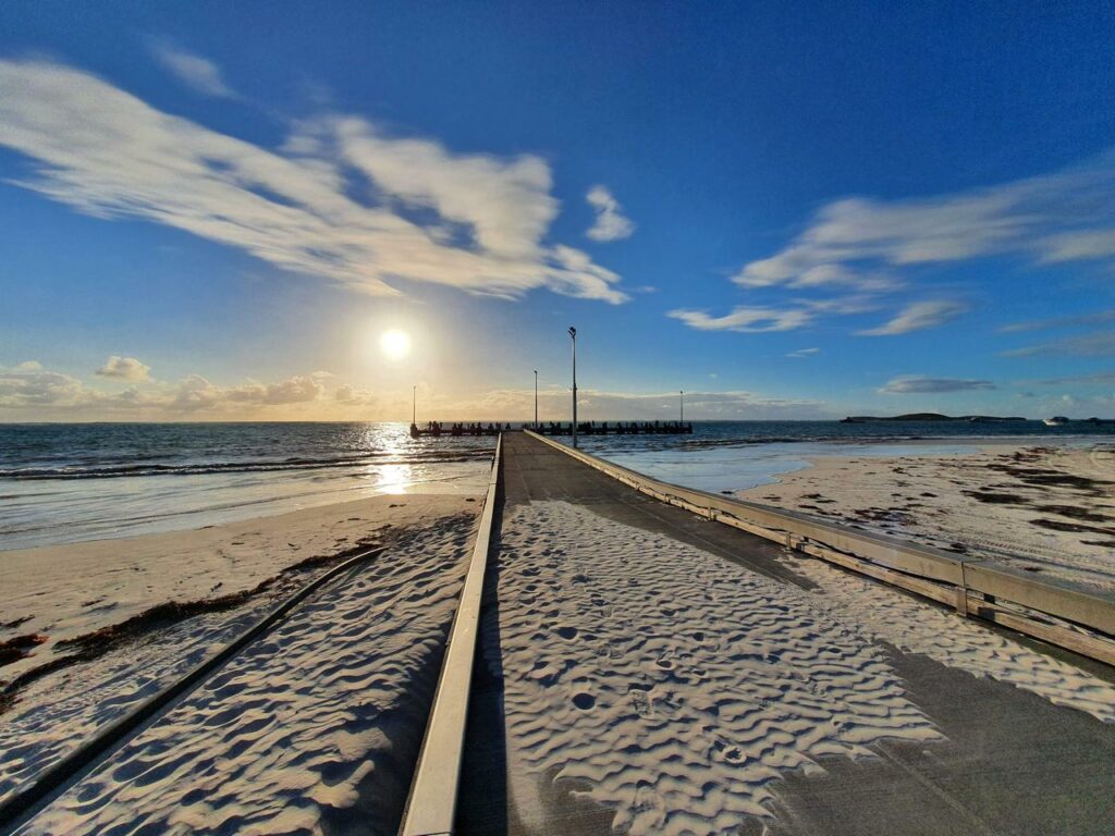 Lancelin Jetty, Lancelin | Best Fishing Spots Perth | LandBasedAnglers.com