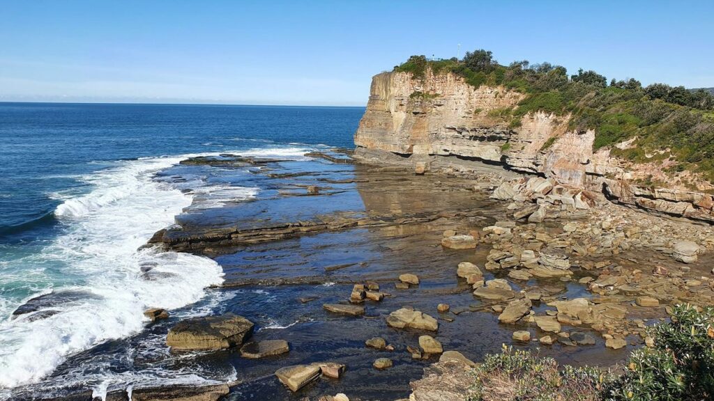 Terrigal Skillion - Best Fishing Spots Central Coast NSW - LandBasedAnglers.com